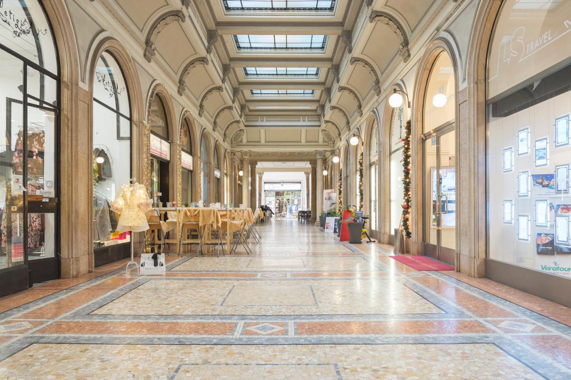 Heart Milan Apartments Duomo Missori Ngoại thất bức ảnh
