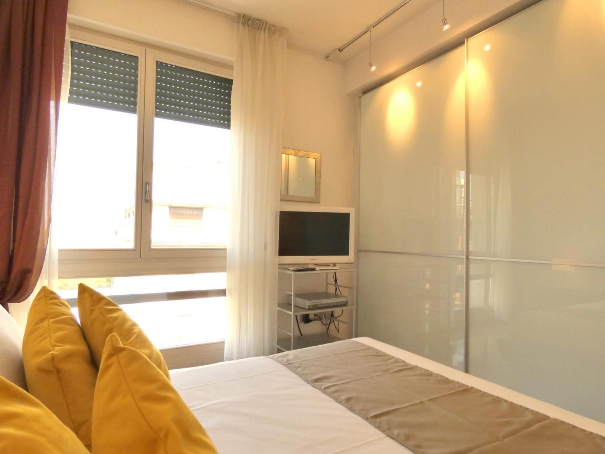 Heart Milan Apartments Duomo Missori Ngoại thất bức ảnh